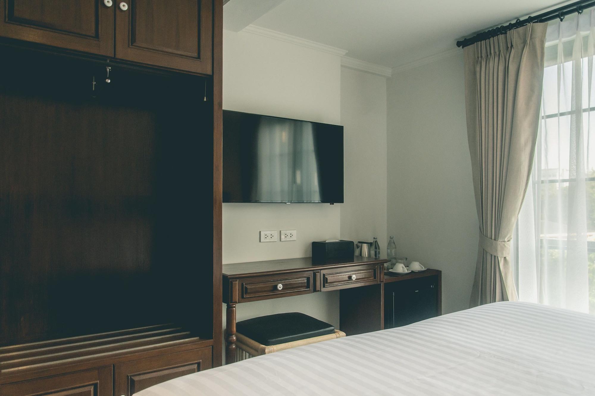 Buri Siri Boutique Hotel Chiang Mai Esterno foto